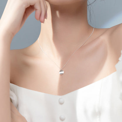 Classic Concave Round Pendant Simple Necklace